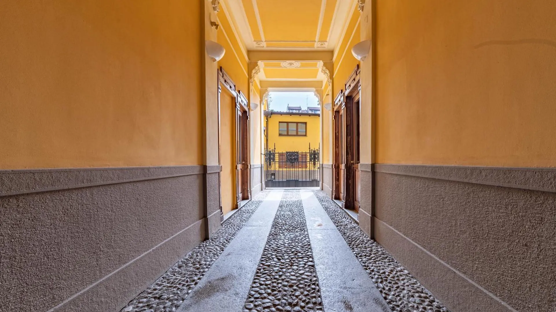 Appartamento Completo A Milano Isola - Cinque Minuti Da Porta Garibaldi 0*, Milan Italy